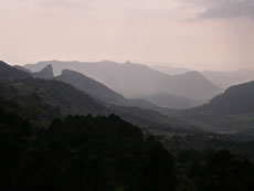 Looking south from the Puerto de Boyar © Teresa Farino